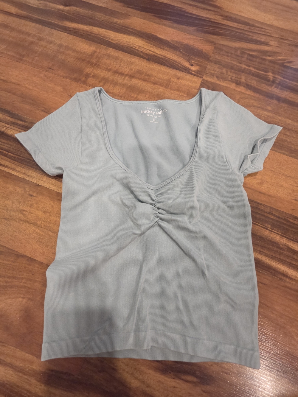 Aeropostale Buttery Soft Seamless Rib Women's Shirt